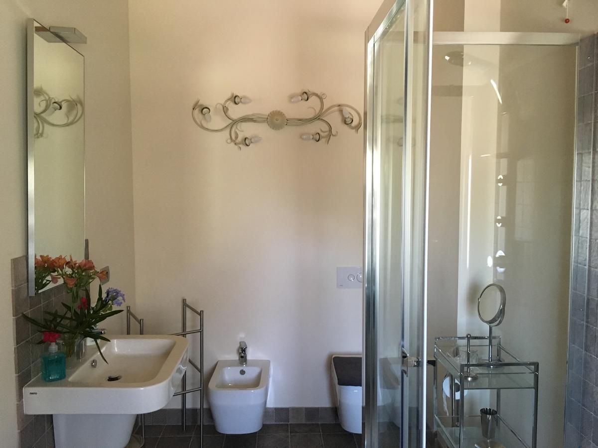 Borgo Palazzo Steffaneo Bed and Breakfast San Vito al Torre Buitenkant foto